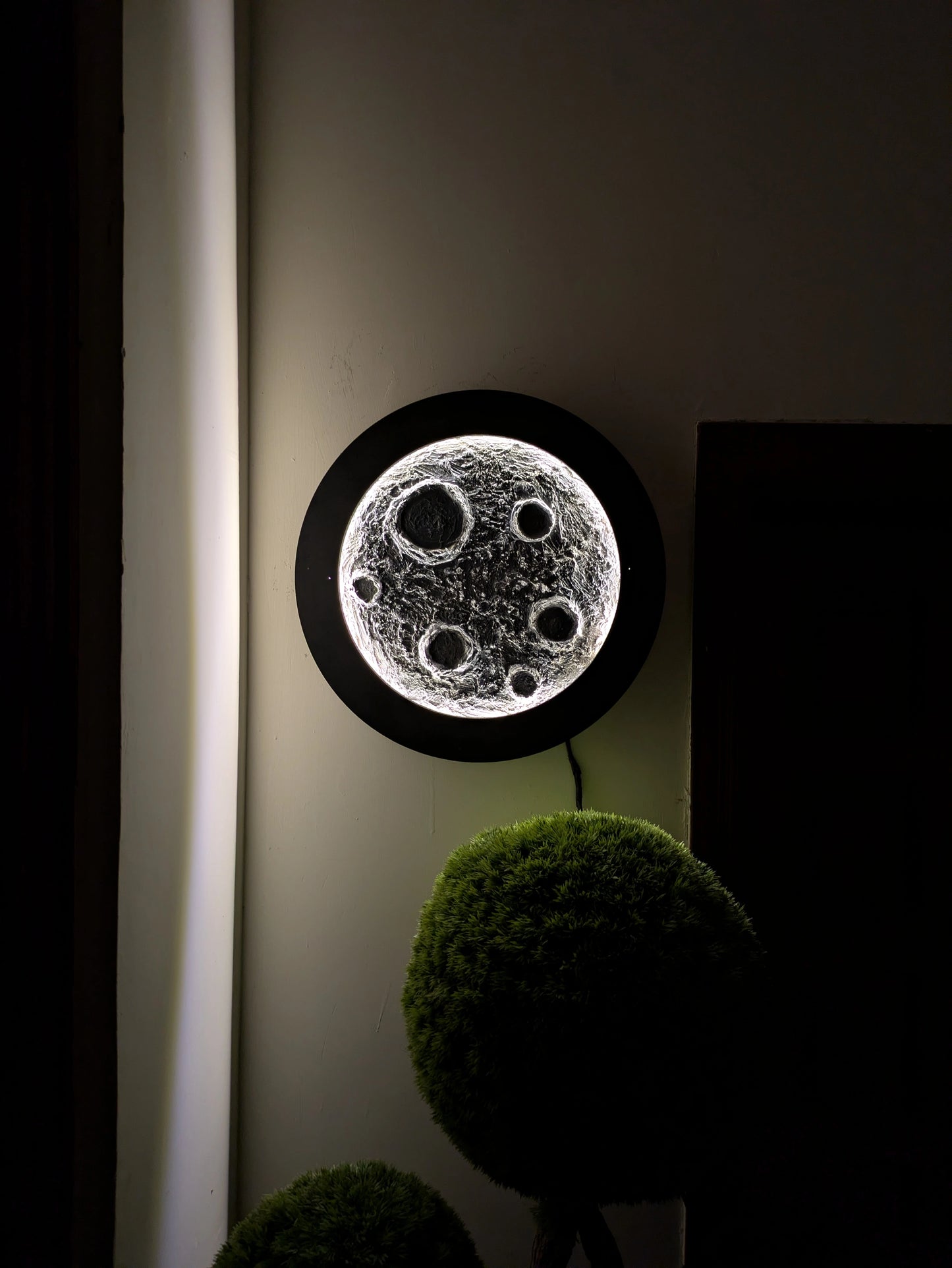 Moon Wall Lamp (22in size)